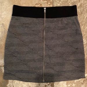 🔥BCBG Bodycon Mini Skirt EUC!